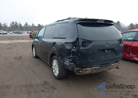 2015 Toyota Sienna Xle 7 Passenger z USA, uszkodzony, nr VIN 5TDDK3DC0FS115558